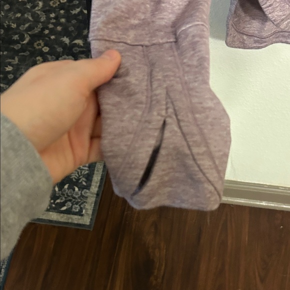 Athleta Uptempo Heathered Lavender Long Sleeve Top - Picture 4 of 4
